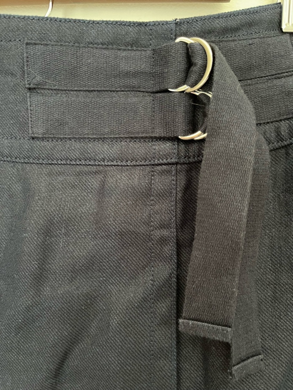 Ann Taylor Navy Wrap Skirt – Size 10 | Classic Career wear Staple - Picture 4 of 8